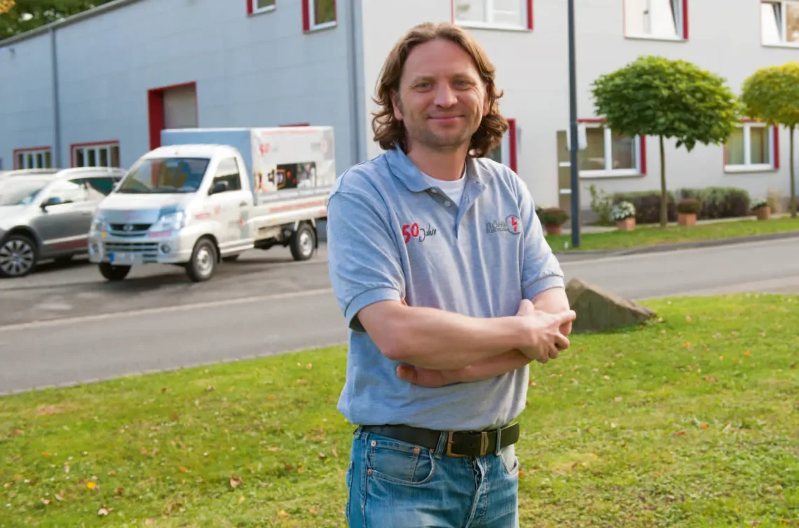 Böhm Elektrobau u. E-Mobility Wirtschaft belebt